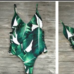 Green Leaf one piece, XL